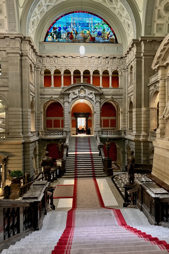 Bundeshaus-hoch